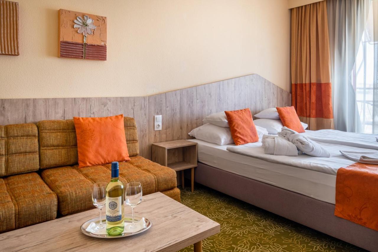 Hotel Margareta Балатонфюред Экстерьер фото