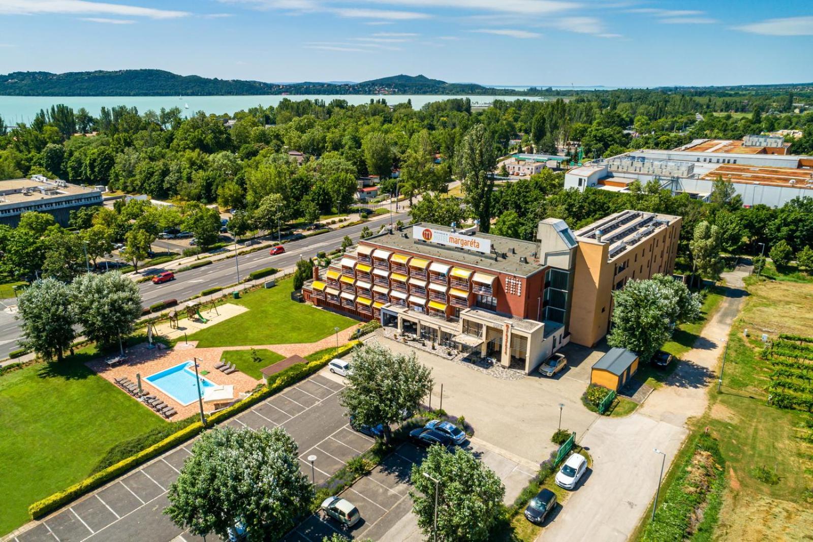 Hotel Margareta Балатонфюред Экстерьер фото