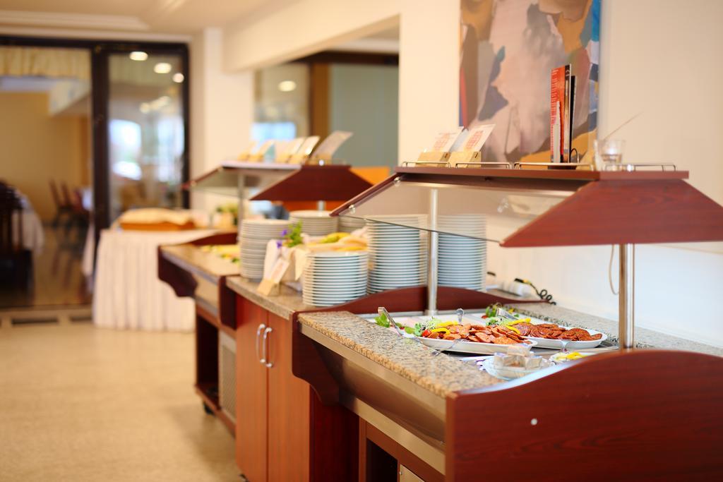 Hotel Margareta Балатонфюред Экстерьер фото